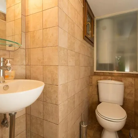 Functional House By The Sea At Holiday home